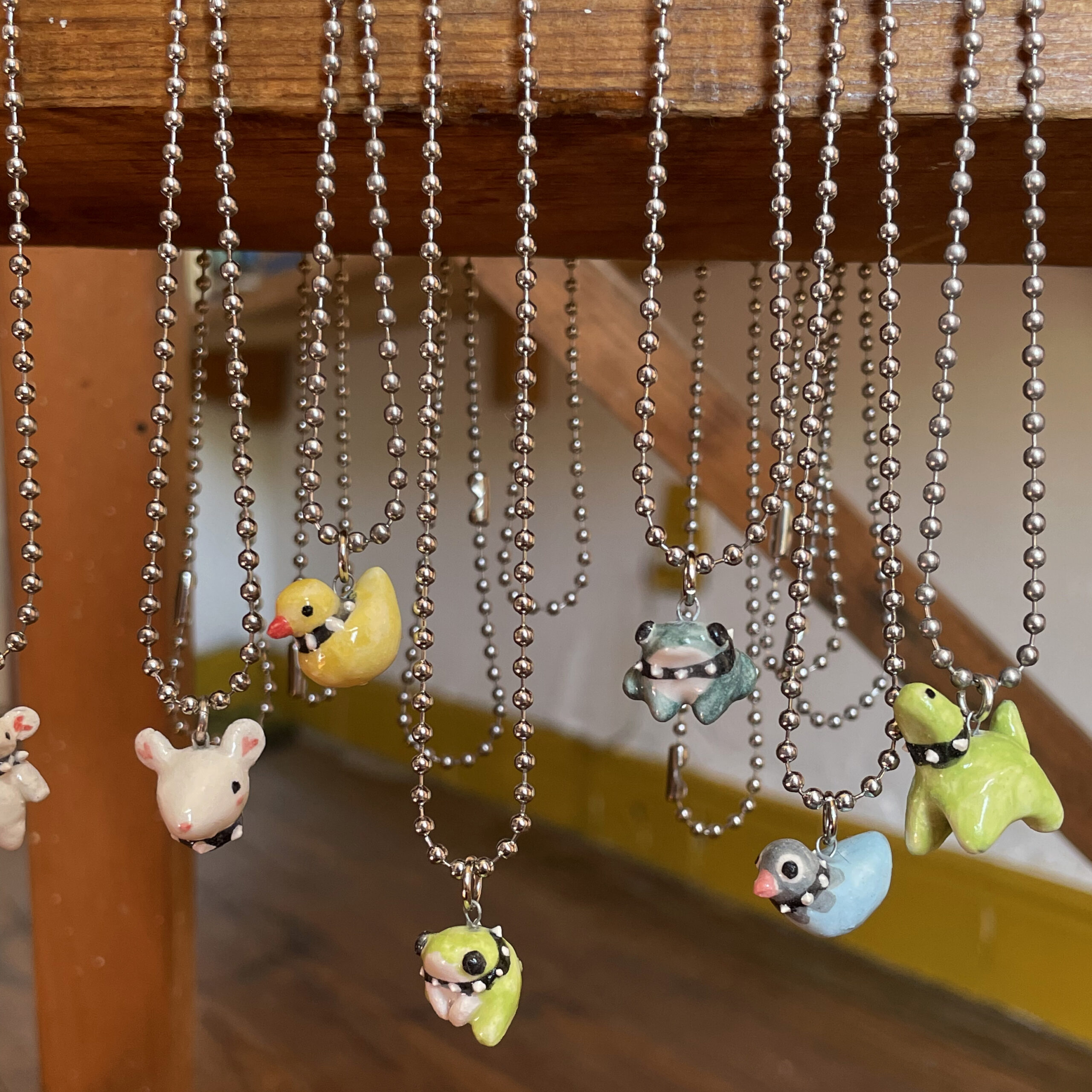 Collares - Belén Bruta - Imagen 4